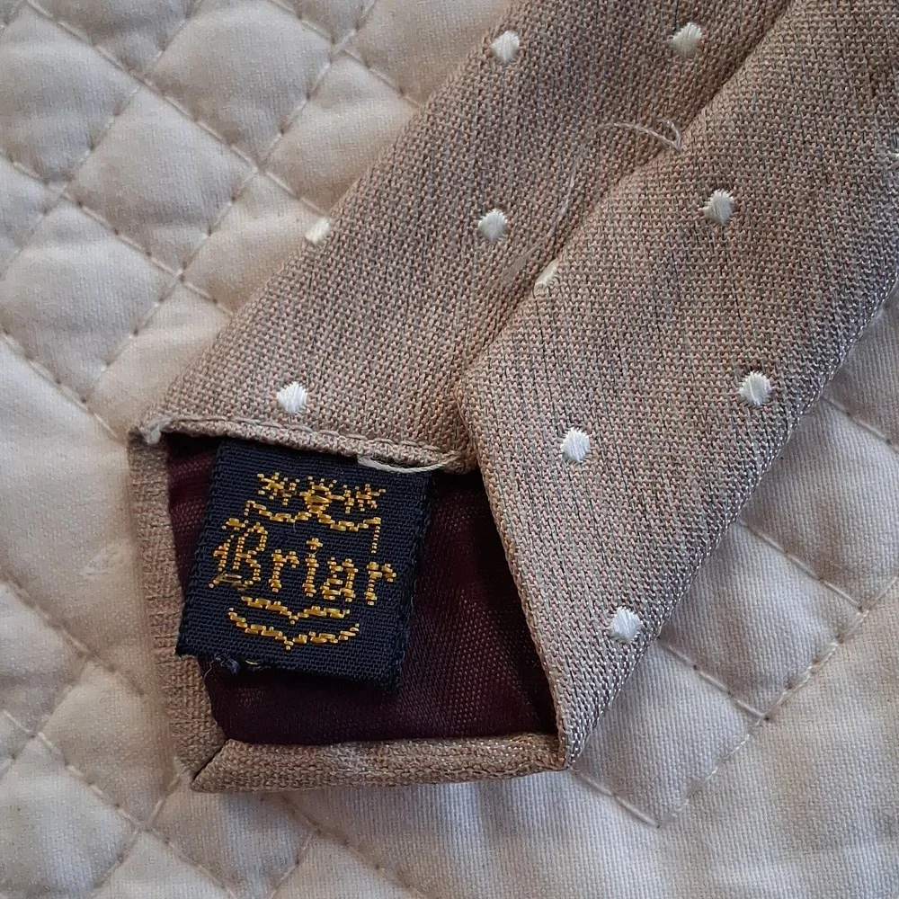Pride of England Tan Dotted Tie